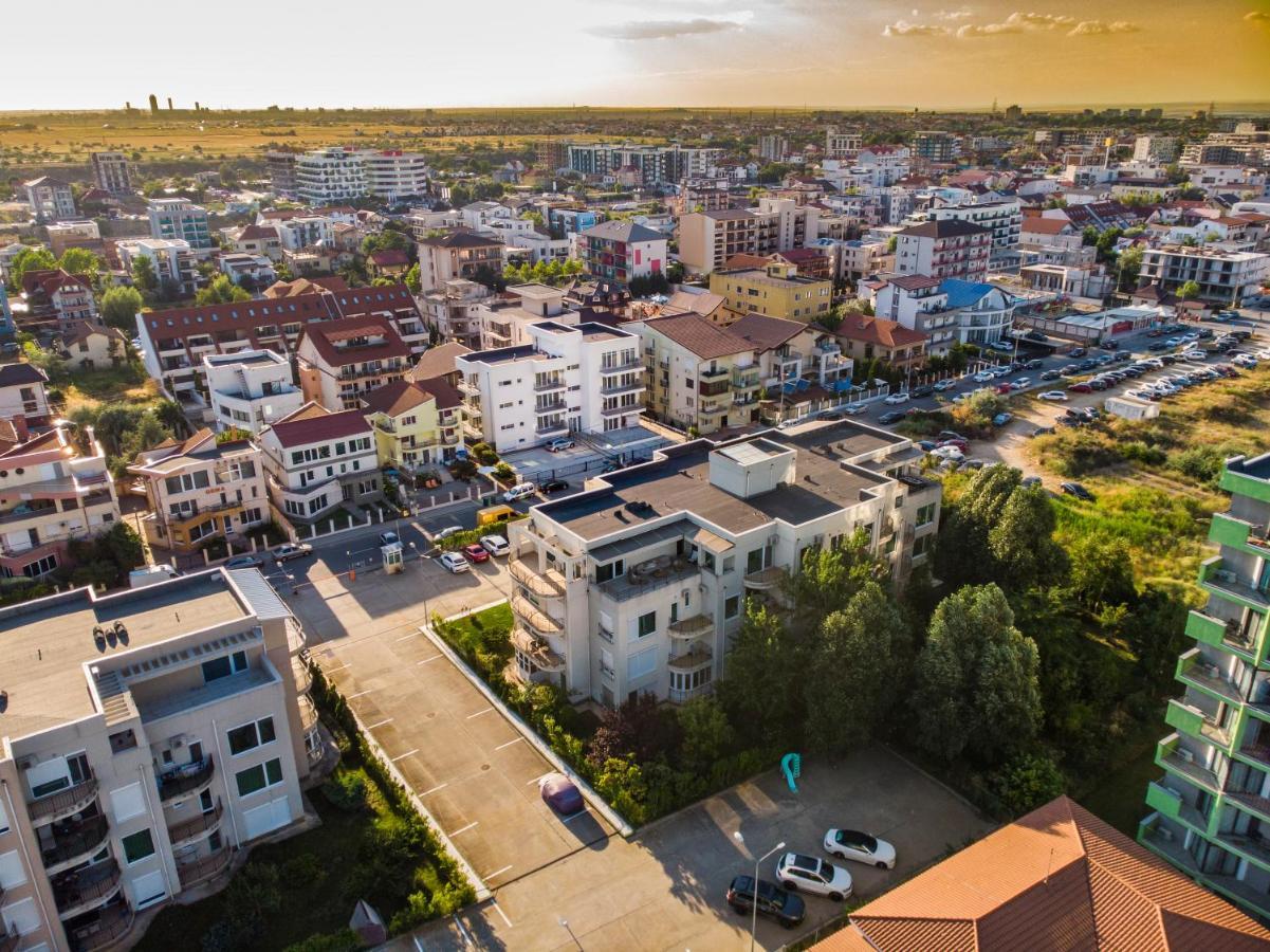 Ono Aparthotel Năvodari Extérieur photo